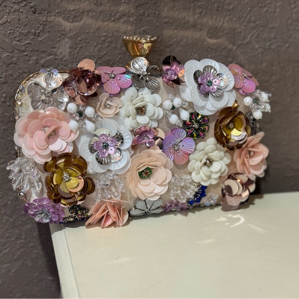 Floral Embellished Clutch